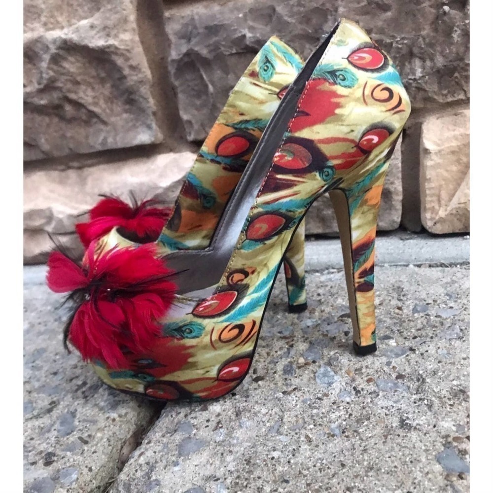 Mojo Moxy Multi colored Heel #005 - Picture 2 of 6